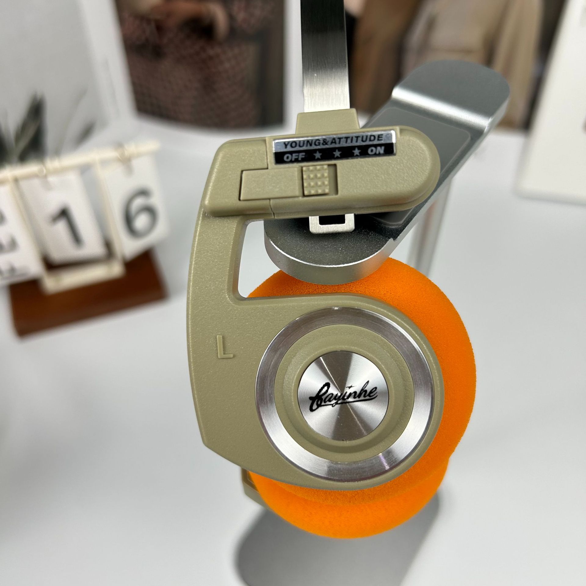 Retro Gaming Kc - Cuffie Wireless Retrò Over-Ear Bluetooth 5.3